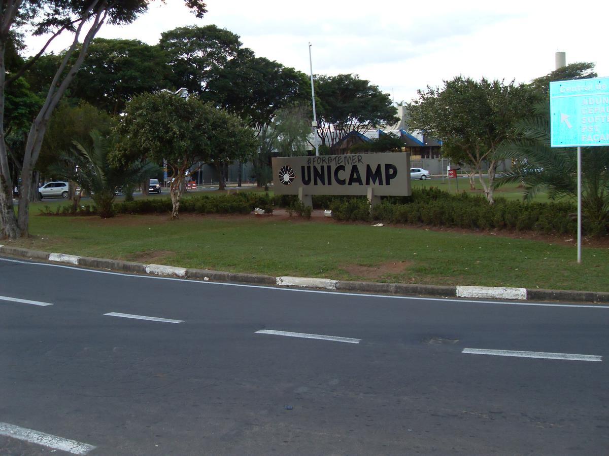 Unibarão Hotel -Próximo as Universidades Unicamp-Puc-Hospitais -Bancos-Restaurantes-Praça Capital -Shopping Dom Pedro -Ceasa Campinas  Exterior foto