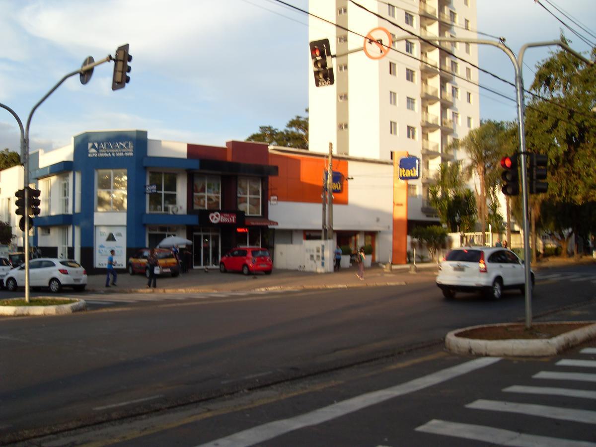 Unibarão Hotel -Próximo as Universidades Unicamp-Puc-Hospitais -Bancos-Restaurantes-Praça Capital -Shopping Dom Pedro -Ceasa Campinas  Exterior foto