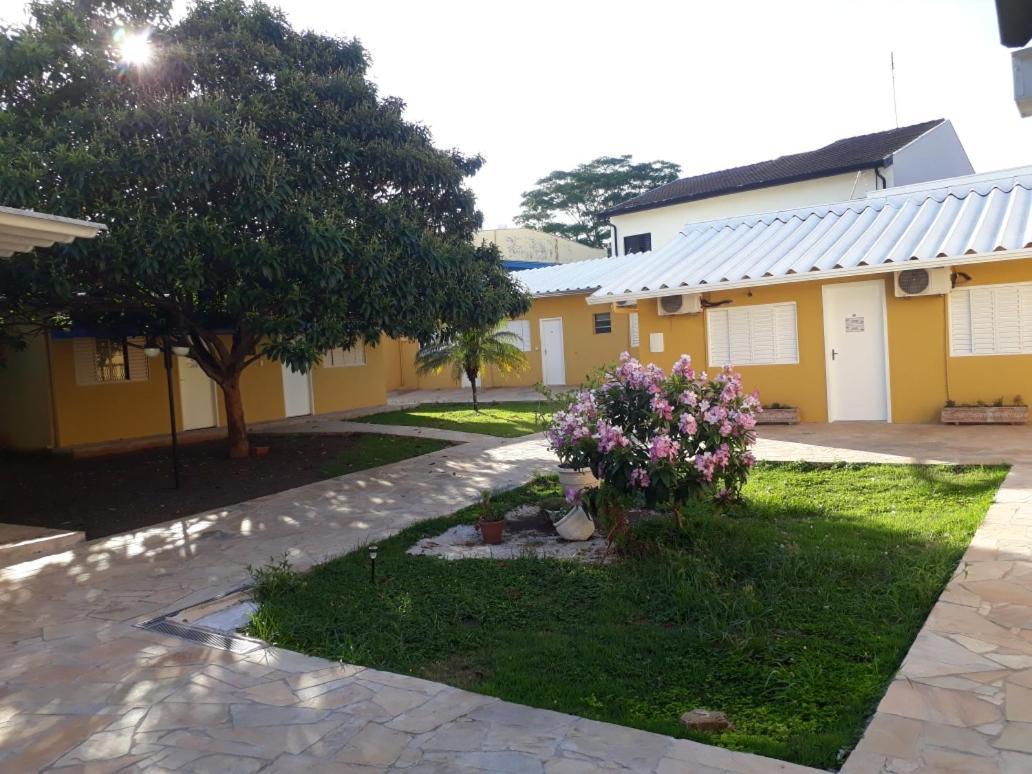 Unibarão Hotel -Próximo as Universidades Unicamp-Puc-Hospitais -Bancos-Restaurantes-Praça Capital -Shopping Dom Pedro -Ceasa Campinas  Exterior foto
